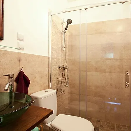 Dom W Dolinie Privat bolig Trzcinsko