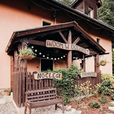 Dom W Dolinie Privat bolig Trzcinsko