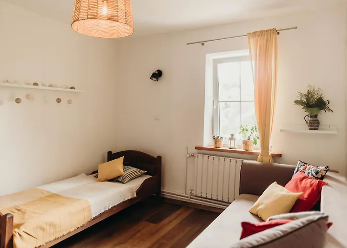 Dom W Dolinie Homestay szállás