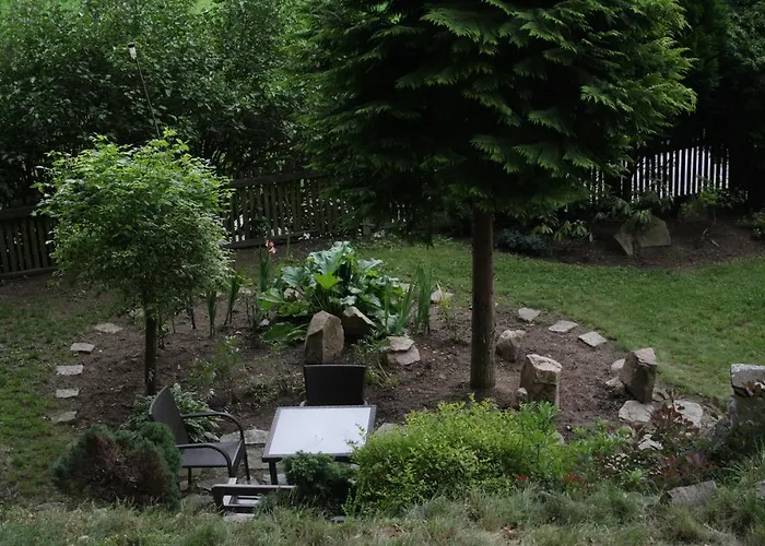 Dom W Dolinie Homestay szállás *